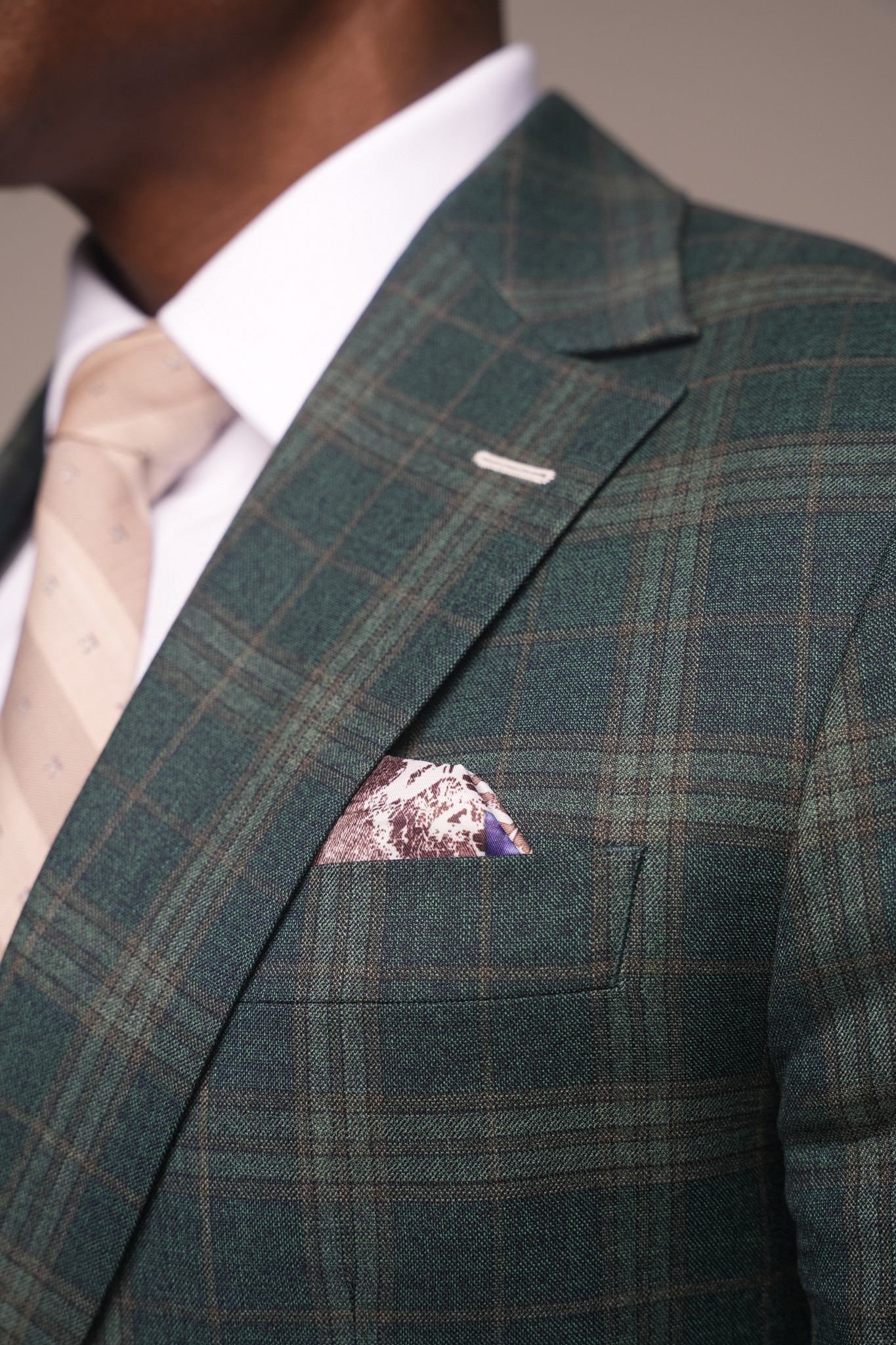 The Emerald Plaid Suit - Image 5